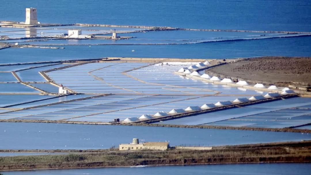 La Casa Di Paoletta A Due Passi Dal Mare Leilighet Trapani Eksteriør bilde