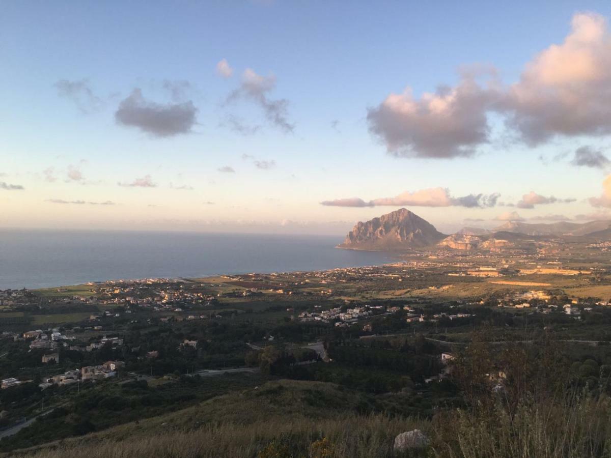 La Casa Di Paoletta A Due Passi Dal Mare Leilighet Trapani Eksteriør bilde